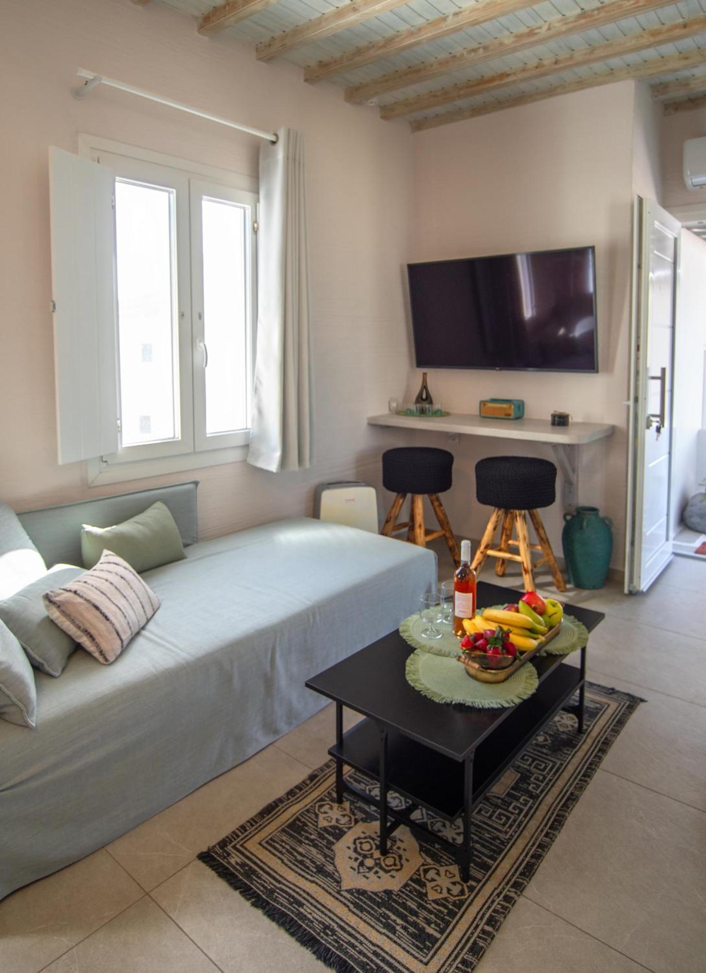 אורנוס Artemis By Kallisto Royal Suites מראה חיצוני תמונה