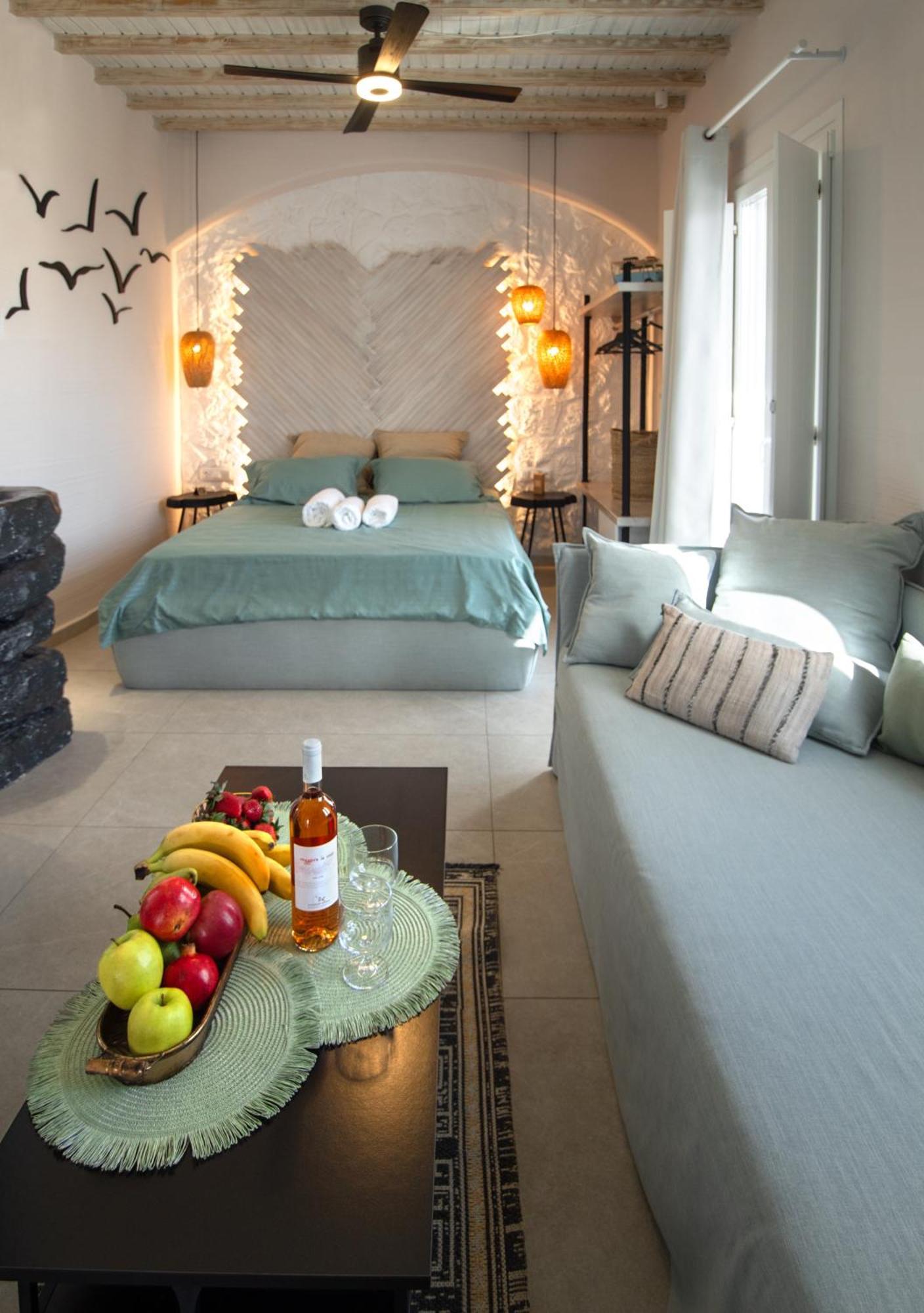 אורנוס Artemis By Kallisto Royal Suites מראה חיצוני תמונה